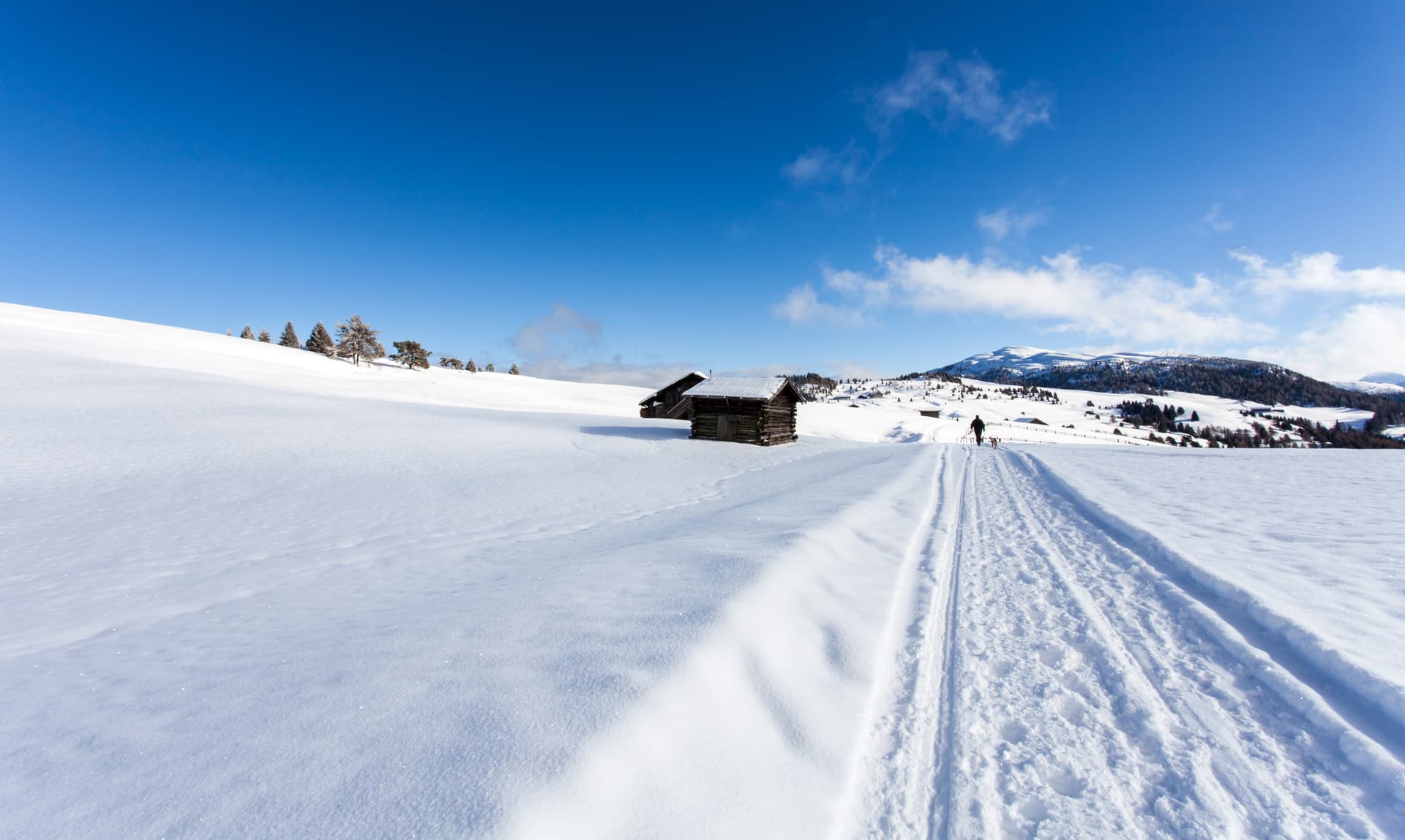 South-Tirol-Winter-Hiking-Dolomites